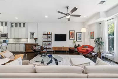 916 Yale Street #A, Houston, TX 77008 - Photo 5