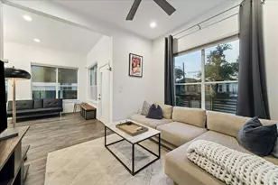 2112 Common St, Houston, TX 77009 - Photo 7