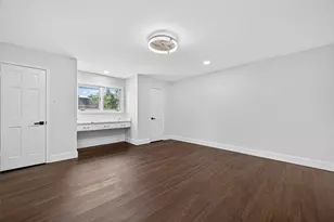 5607 Pebble Springs Dr, Houston, TX 77066 - Photo 29