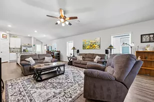 635 Levine Ct, Montgomery, TX 77316 - Photo 15