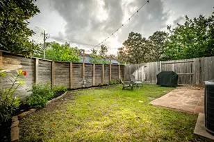 1258 Sampson St, Houston, TX 77003 - Photo 23