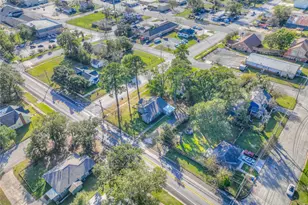 213 E Feagin St, Livingston, TX 77351 - Photo 25