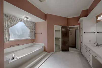 108 Rolling Hills Drive, Conroe, TX 77304 - Photo 23