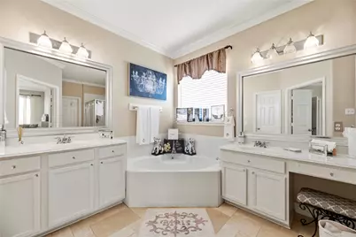 15715 Stroudwater Lane, Houston, TX 77084 - Photo 13