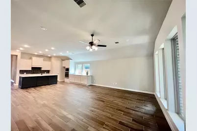 10626 Kingston Spring Drive, Missouri City, TX 77459 - Photo 5