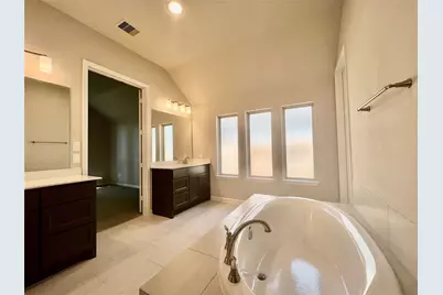 10626 Kingston Spring Drive, Missouri City, TX 77459 - Photo 9