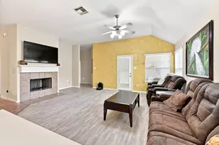 8306 Calico Canyon Dr, Tomball, TX 77375 - Photo 9