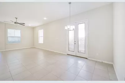 10334 Solitaire Circle, Houston, TX 77070 - Photo 13