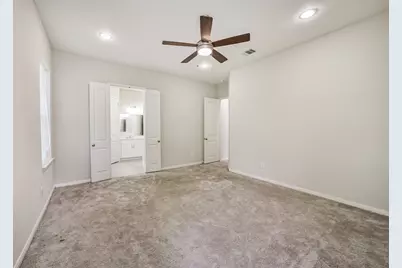 10334 Solitaire Circle, Houston, TX 77070 - Photo 15