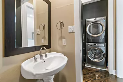 3419 Gillespie Street, Houston, TX 77020 - Photo 9