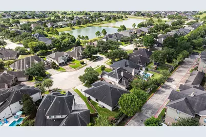 1474 Garden Lakes Drive, Friendswood, TX 77546 - Photo 37