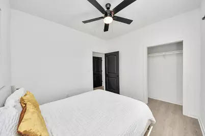 9732 Tuffly Street #B, Houston, TX 77029 - Photo 25