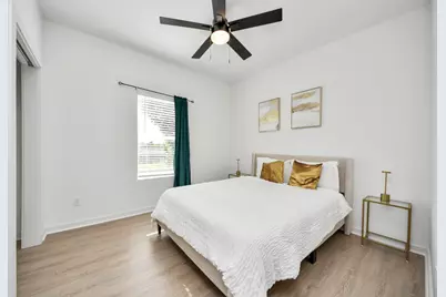 9732 Tuffly Street #B, Houston, TX 77029 - Photo 23