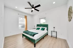 9732 Tuffly St, Houston, TX 77029 - Photo 29