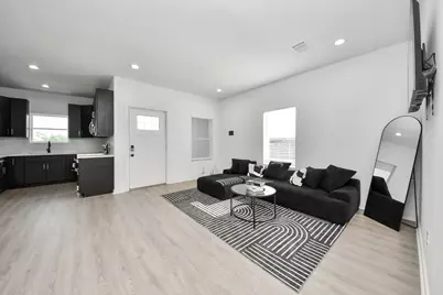 9732 Tuffly Street #B, Houston, TX 77029 - Photo 9