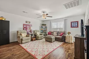 1306 Paradise Found Dr, Rosharon, TX 77583 - Photo 13