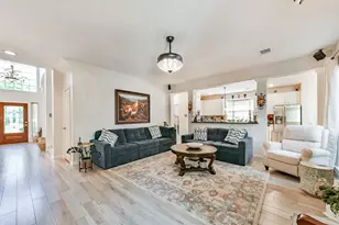 4302 Island Hills Dr, Houston, TX 77059 - Photo 11