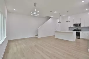 9341 Lavender St, Houston, TX 77016 - Photo 11