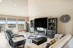 804 Sombrero Dr, Crystal Beach, TX 77650 - Photo 11