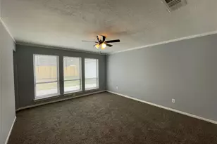 7918 Midland Forest Dr, Houston, TX 77088 - Photo 17