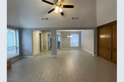 7918 Midland Forest Drive, Houston, TX 77088 - Photo 19