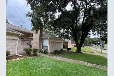 7918 Midland Forest Drive, Houston, TX 77088 - Photo 5
