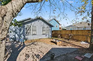 1222 Genova St, Houston, TX 77009 - Photo 15