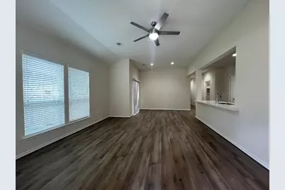 851 A Arbor Pines Ct, Conroe, TX 77303 - Photo 3