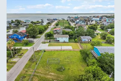 1040 Star Drive, San Leon, TX 77539 - Photo 5