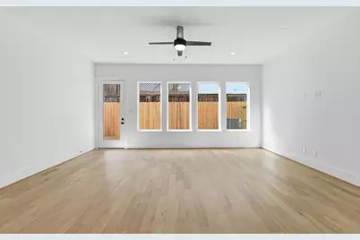 1434 Alexander Street, Houston, TX 77008 - Photo 13