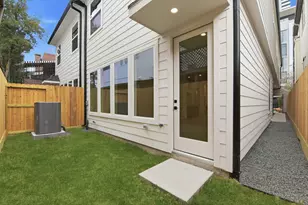 1434 Alexander St, Houston, TX 77008 - Photo 23