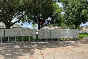 12783 Leader St, Houston, TX 77072 - Photo 9