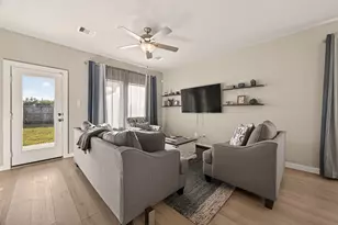 5516 Madden Ln, Houston, TX 77048 - Photo 13