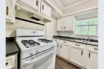 218 W 15th Street #L, Houston, TX 77008 - Photo 7