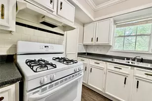 218 W 15th St, Houston, TX 77008 - Photo 7