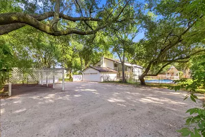 4030 Fox Meadow Lane, Pasadena, TX 77504 - Photo 35