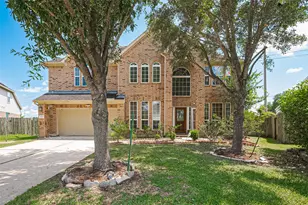 7622 Crescent Lake Ct, Rosenberg, TX 77469 - Photo 1