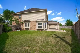 7622 Crescent Lake Ct, Rosenberg, TX 77469 - Photo 33