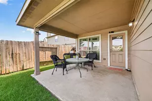 2534 Seahorse Bend Dr, Katy, TX 77449 - Photo 5