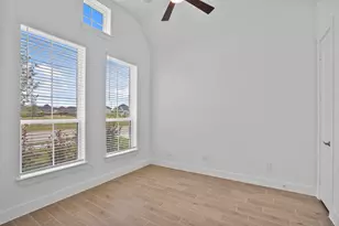 616 Golden Aster Blvd, Waller, TX 77484 - Photo 5