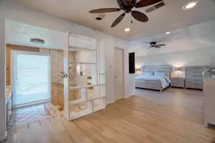 18503 Kings Lynn St, Houston, TX 77058 - Photo 11