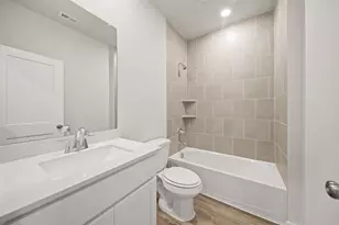 11602 Youngquist Dr, Mont Belvieu, TX 77535 - Photo 9