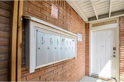 8810 Ilona Lane #4, Houston, TX 77025 - Photo 31