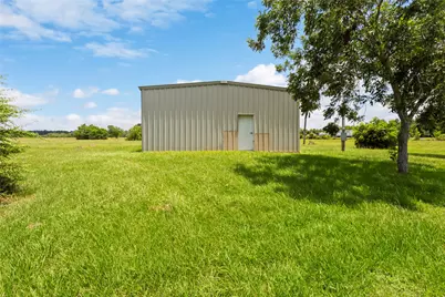 8802 Highway 35, Liverpool, TX 77577 - Photo 11