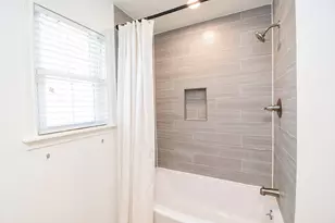 9342 Briar Forest Dr, Houston, TX 77063 - Photo 41