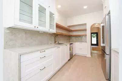 9342 Briar Forest Drive, Houston, TX 77063 - Photo 21