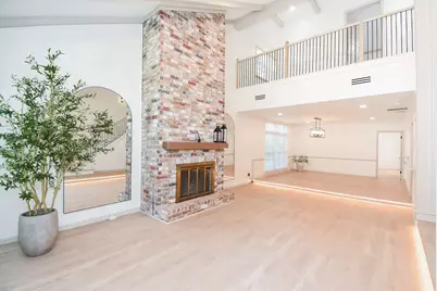 9342 Briar Forest Drive, Houston, TX 77063 - Photo 9