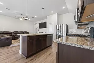 917 Farm Path, Brenham, TX 77833 - Photo 17