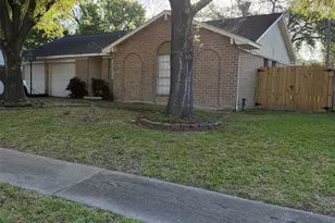 3223 Cedarmont Dr, La Porte, TX 77571 - Photo 15