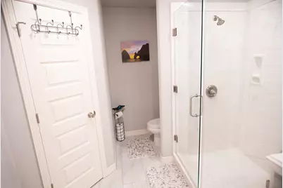 513 Yorktown Avenue, Clute, TX 77531 - Photo 13